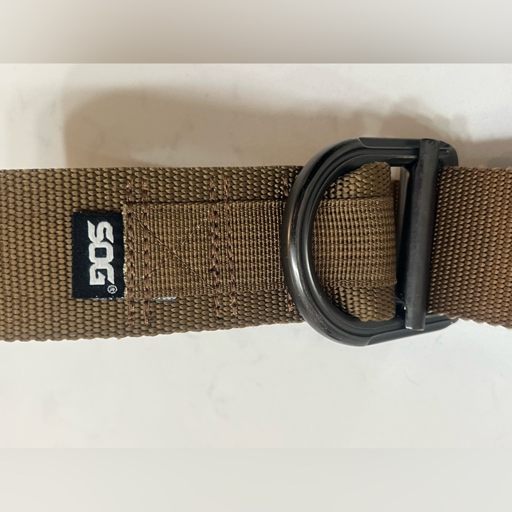 SOG Tactical Web Belt, Size L/XL. Like New. Dark Khaki Color.